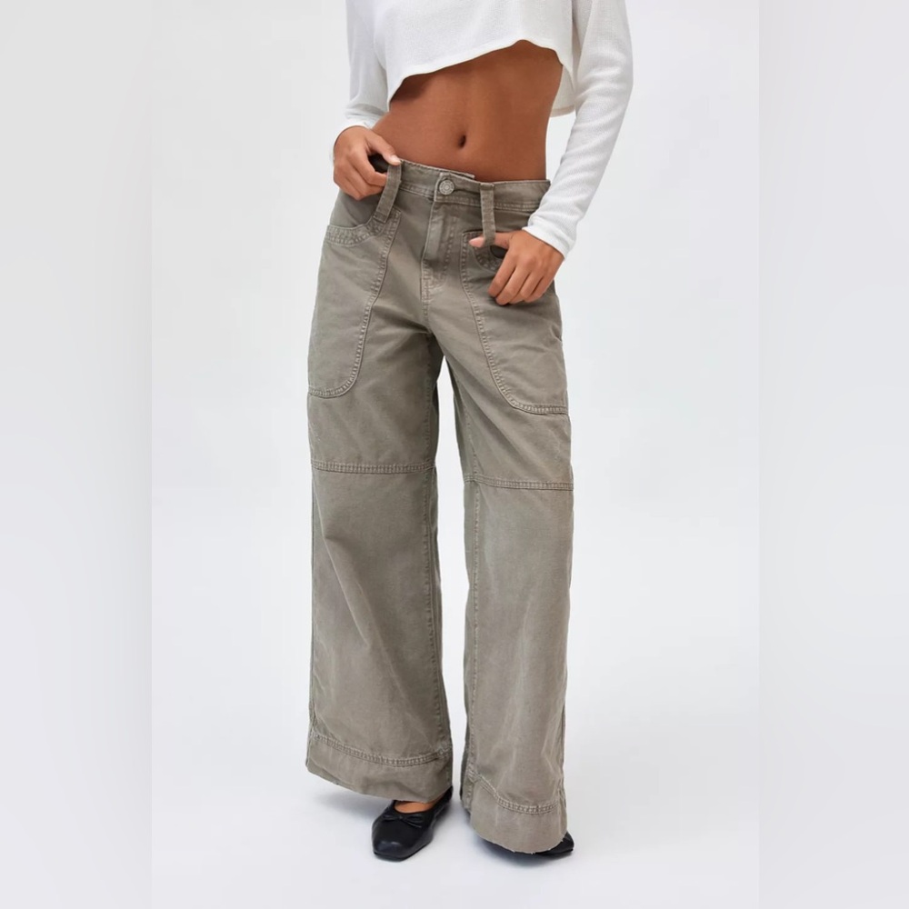 BDG Montana Canvas Pants in Green